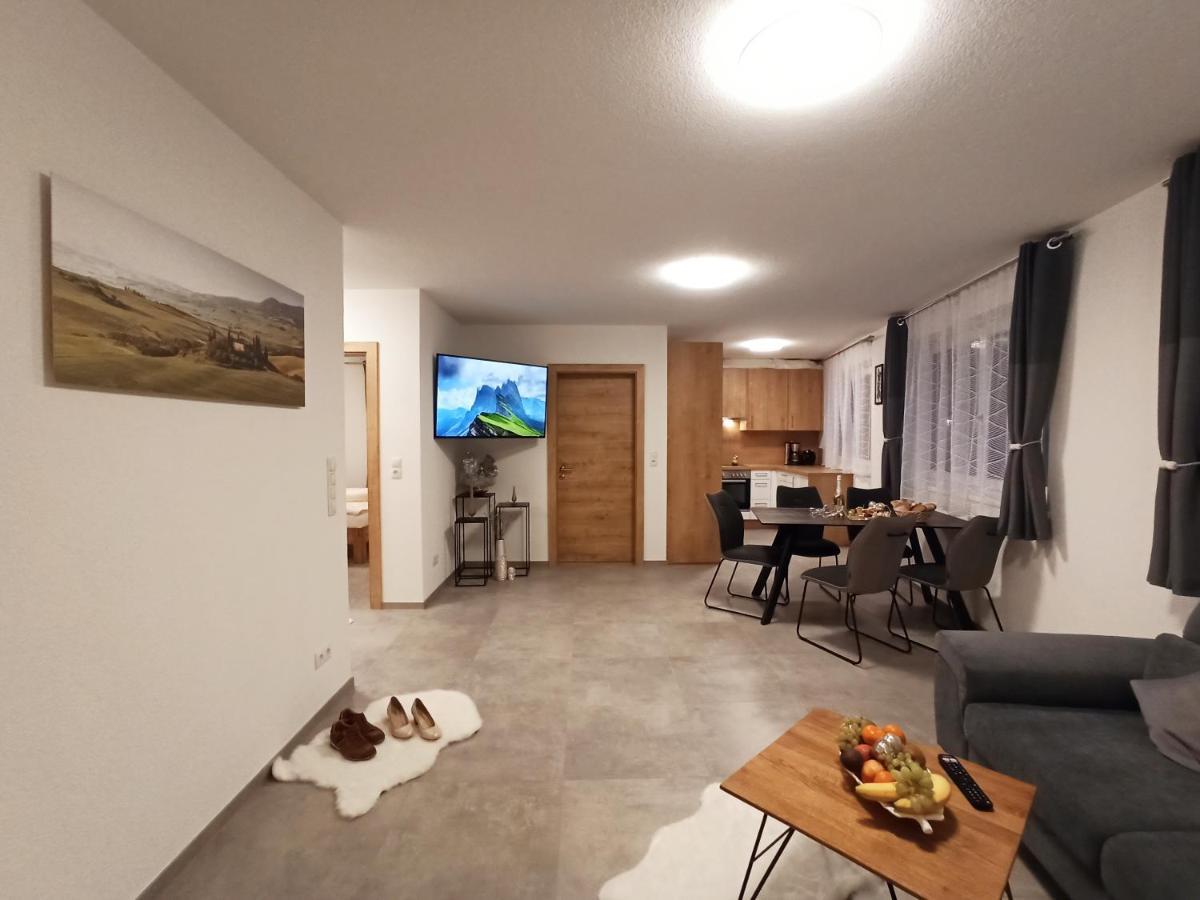 The Alpenhouse Gligic'S Lägenhet Sautens Exteriör bild